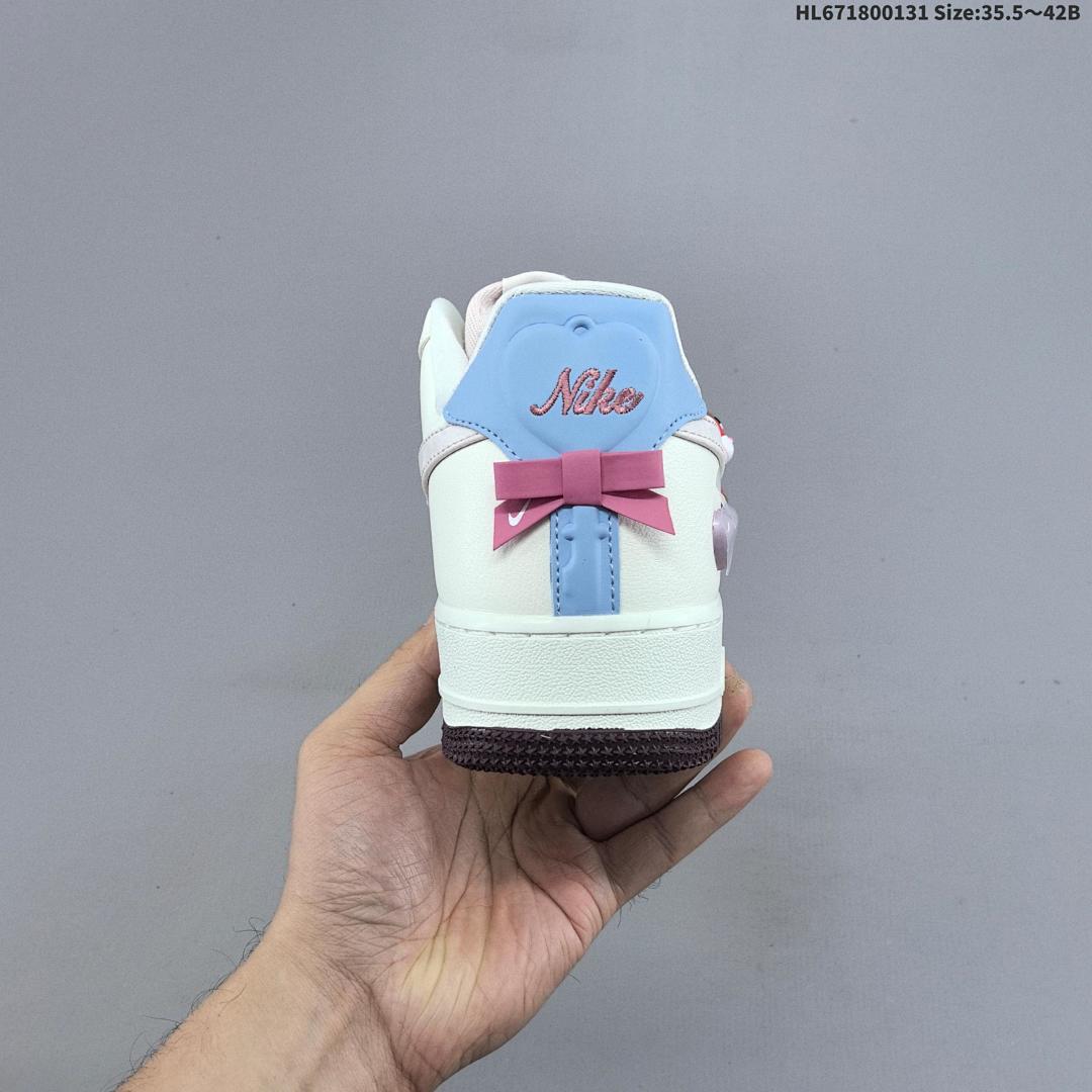 NIKE AIR FORCE 1‘07 LV8 - foto 5