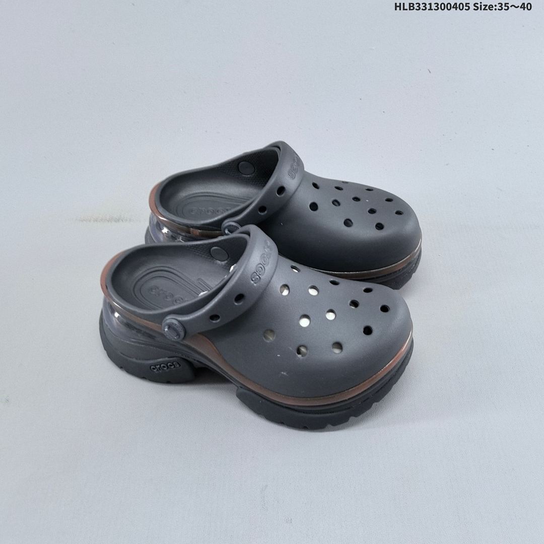 Crocs Classic Clog Croslite 2002