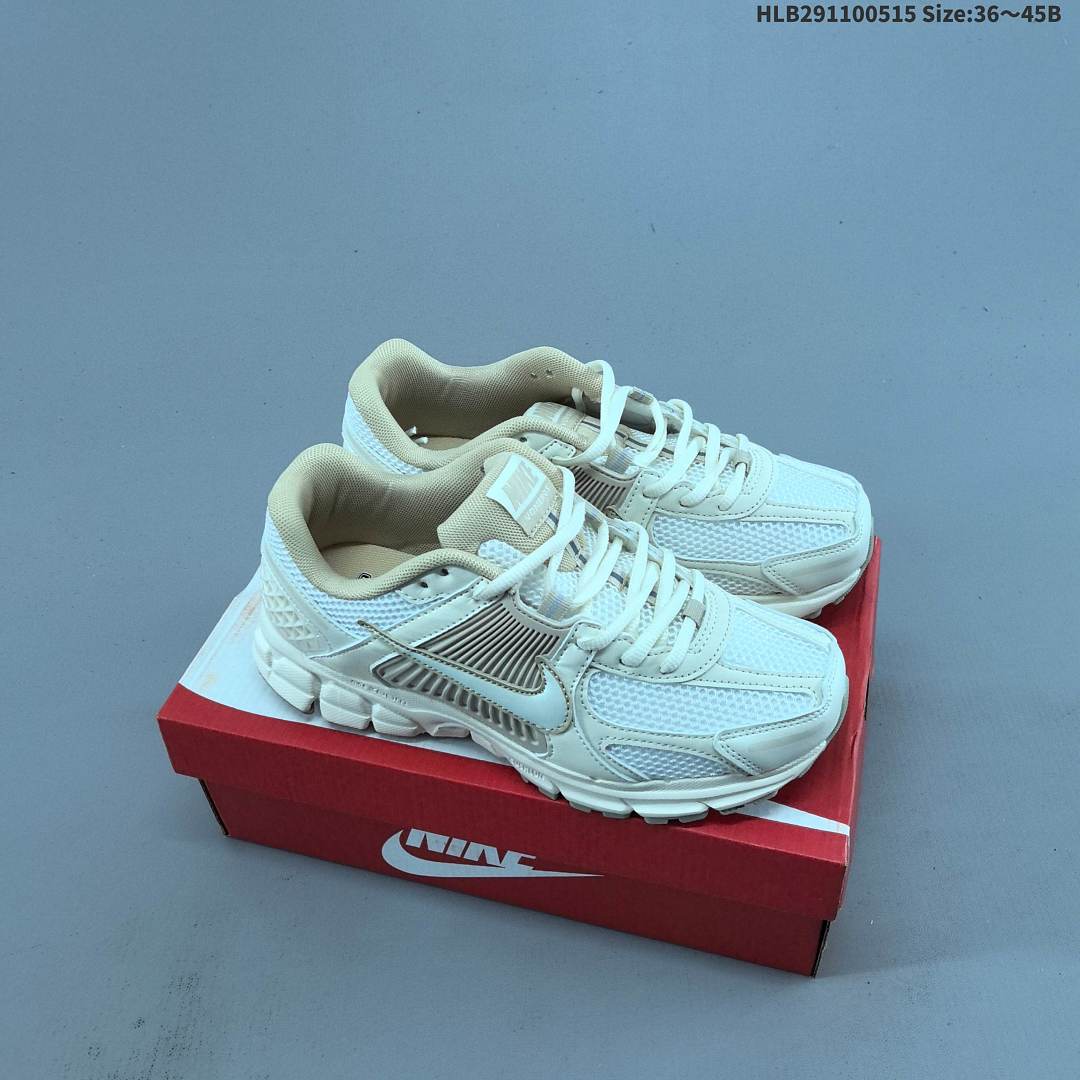 Nike Zoom Vomero 5 -002 - foto 8
