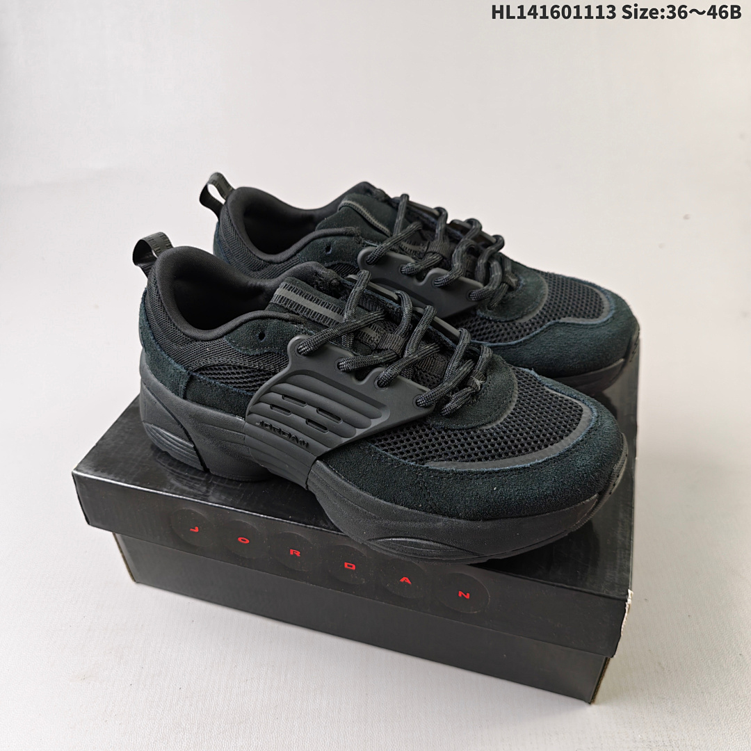 Jordan Trunner O/S
