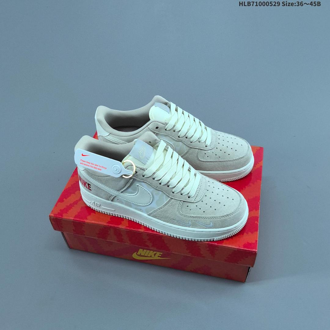 Nike Air Force1 07 low - foto 6