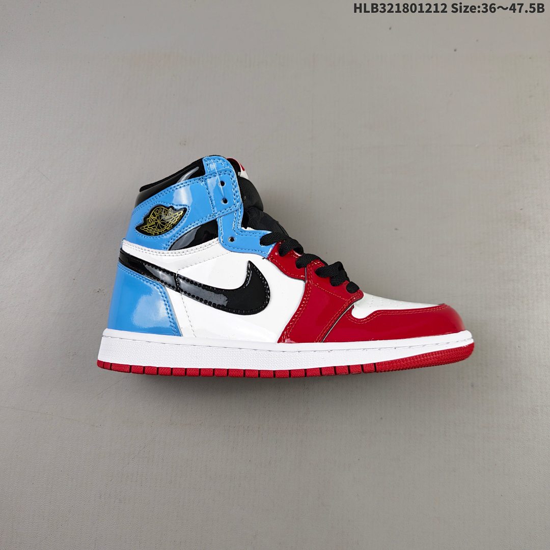 Nike Air Jordan 1 Retro High OG AJ1 · - foto 9