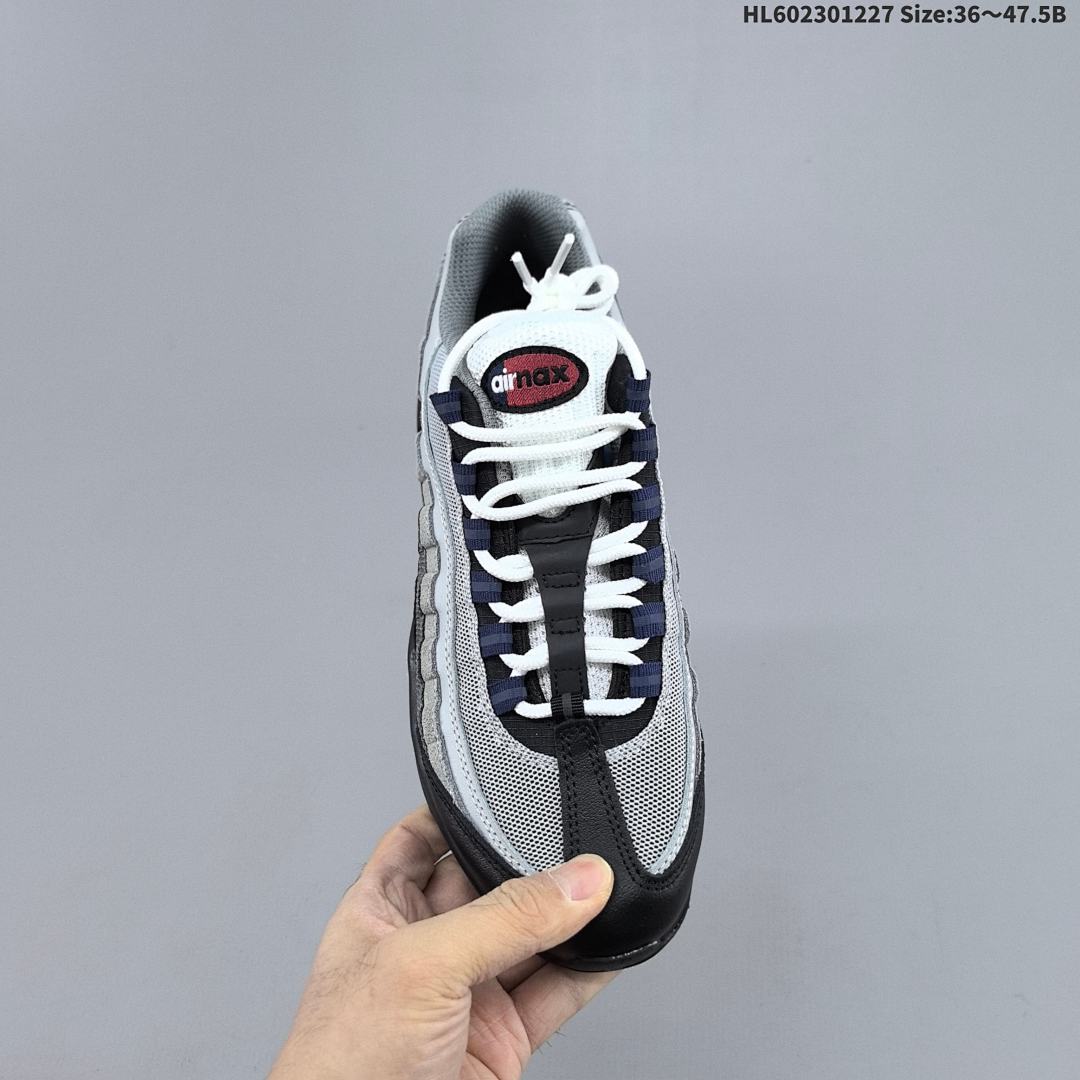 NIKE AIR MAX 95 SP - foto 6