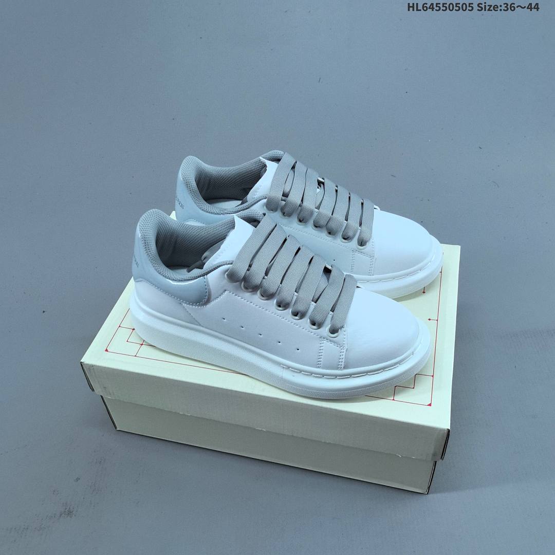 Alexander McQueen Oversized Sneaker ID - foto 8