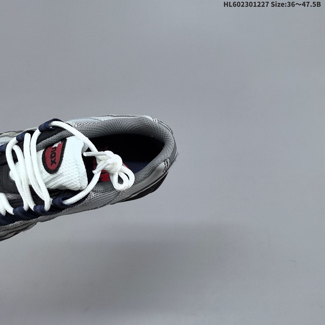 NIKE AIR MAX 95 SP - foto 2