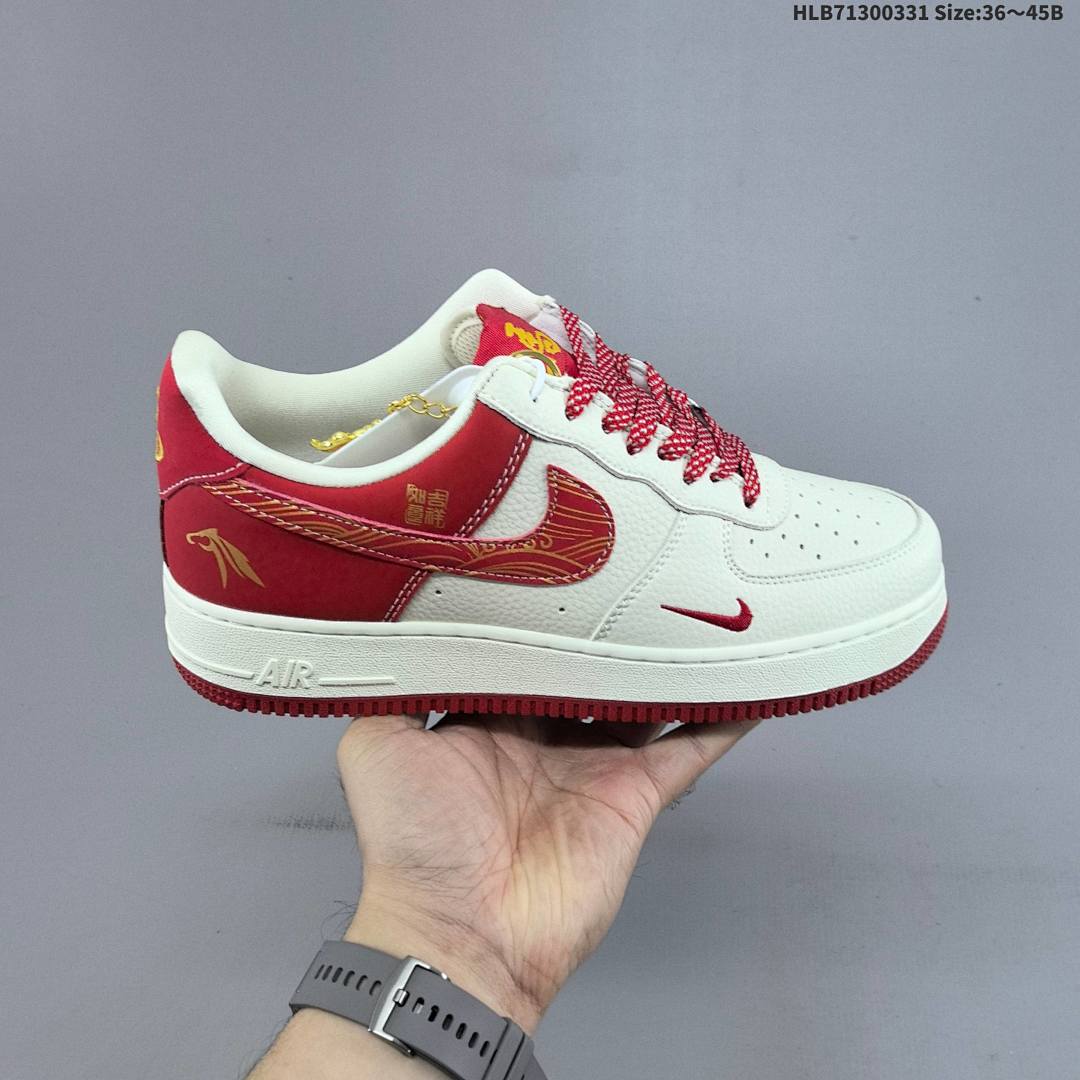 NIKE AIR FORCE 1‘07 LV8 - foto 4
