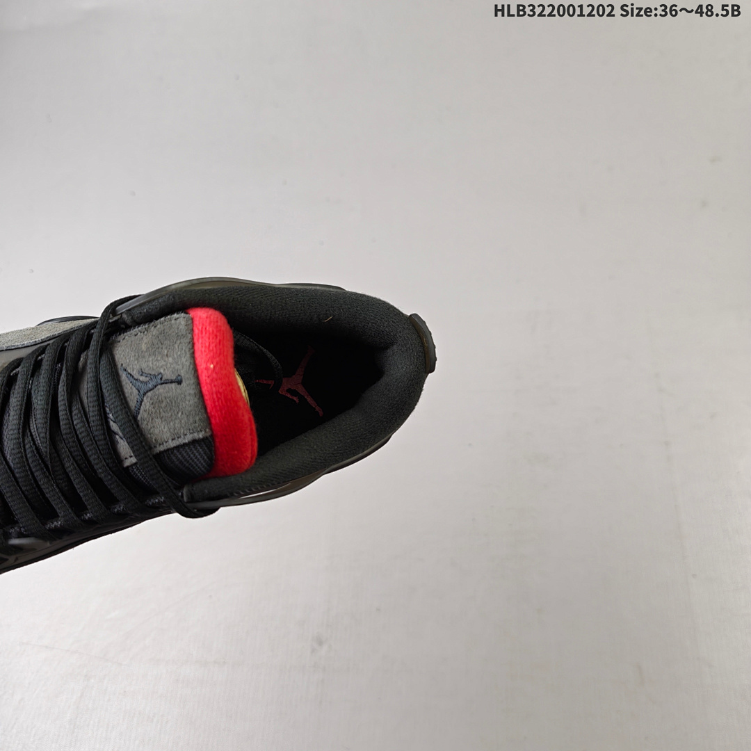 Nike Air Jordan 4 RM -060 - foto 2