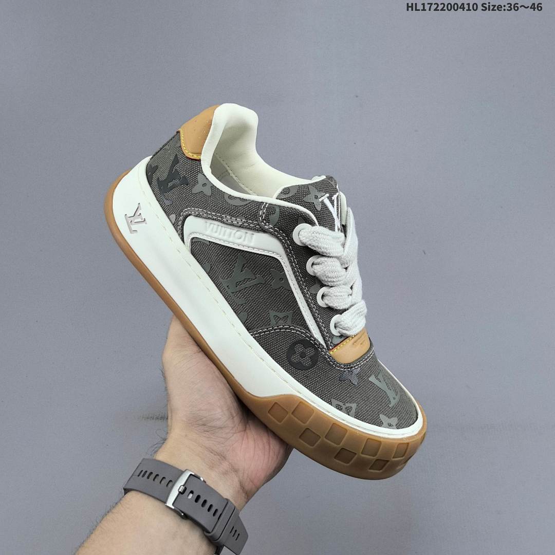 LV LOUIS VUITTON Tilted Suede Low Sneakers “ ” HL172200410 - foto 3