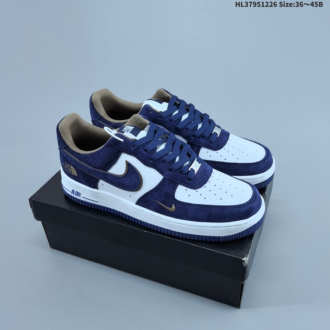 Nike Air Force 1“07LX Force 1