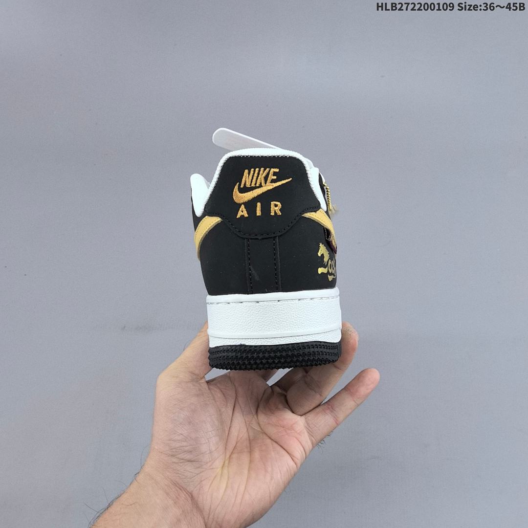 NIKE AIR FORCE 1‘07 LV8 - foto 3