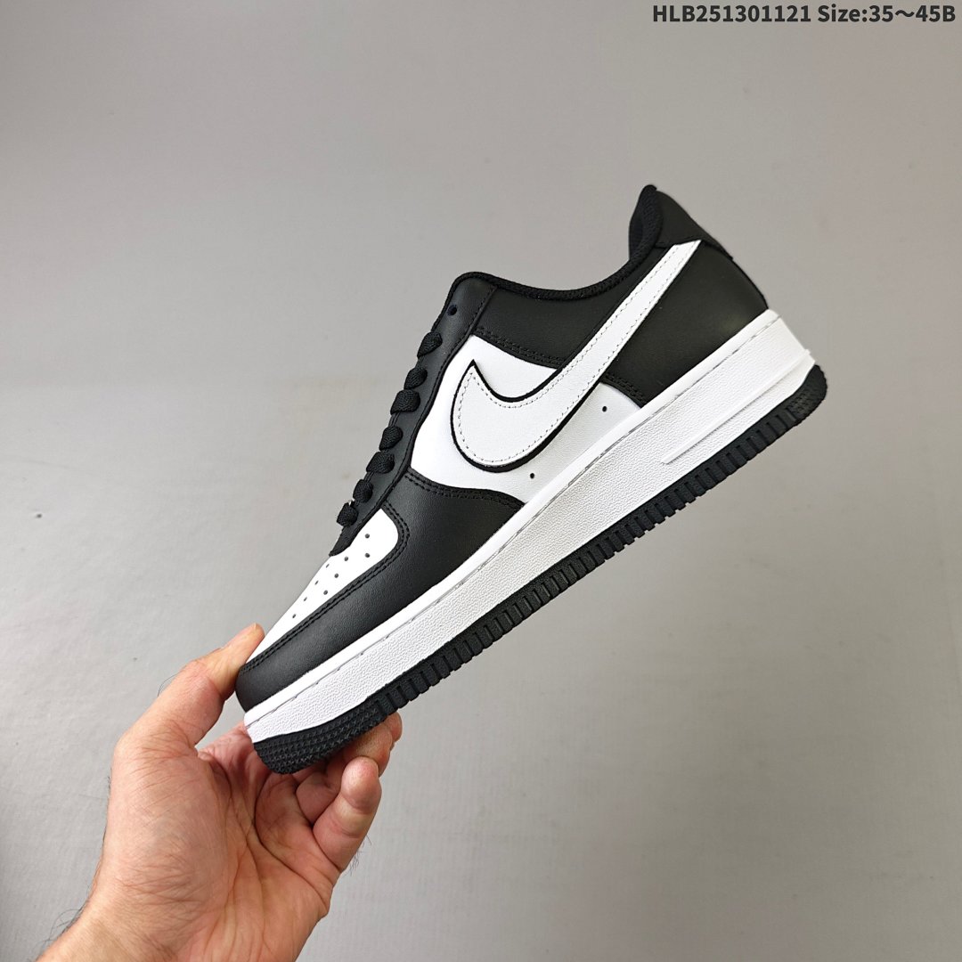 NIKE AIR FORCE 1‘07 - foto 3