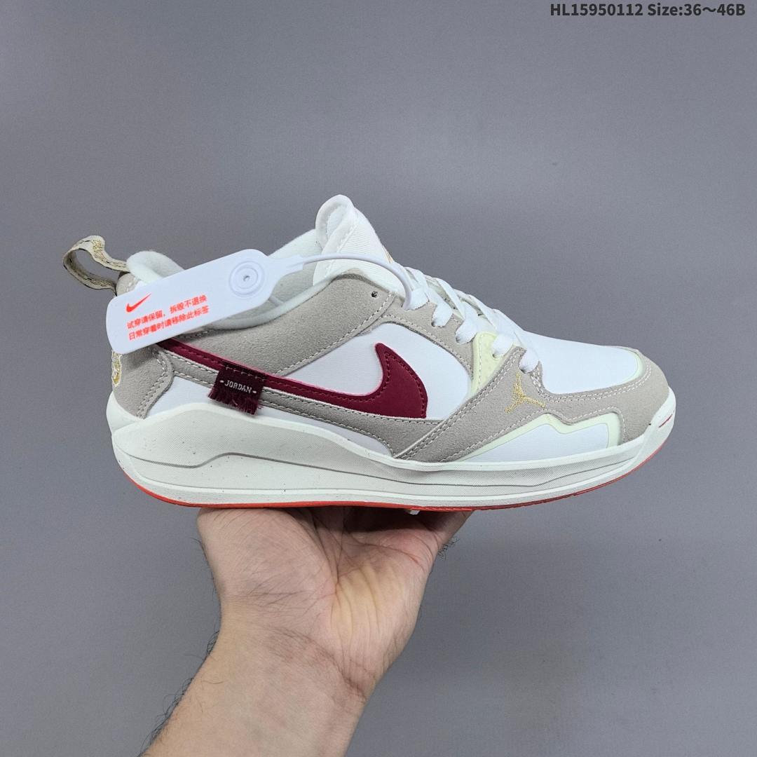 Nike Air Jordan CMFT Era 261 - foto 9