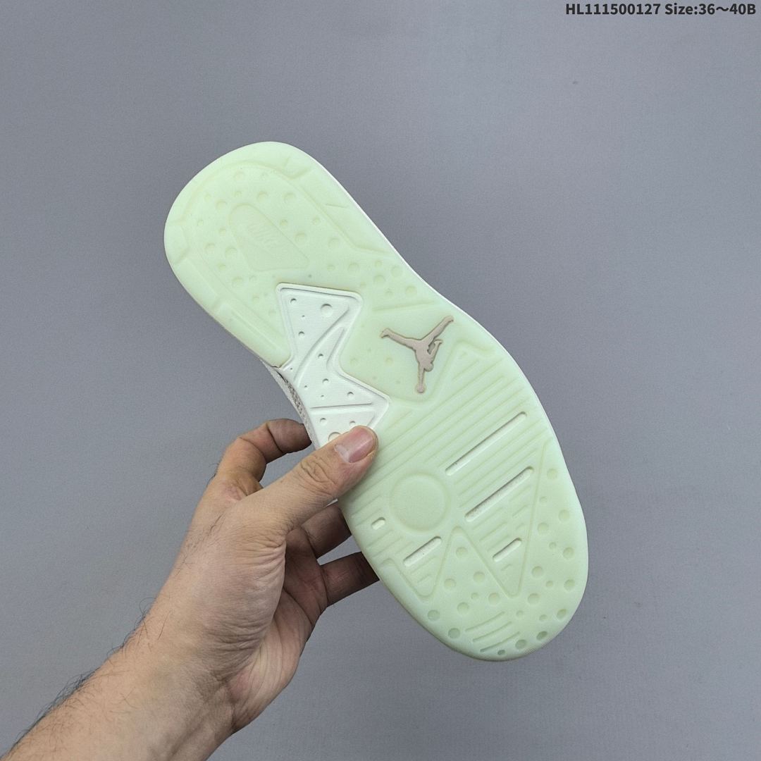 Nike Air Jordan CMFT Era -101 - foto 4
