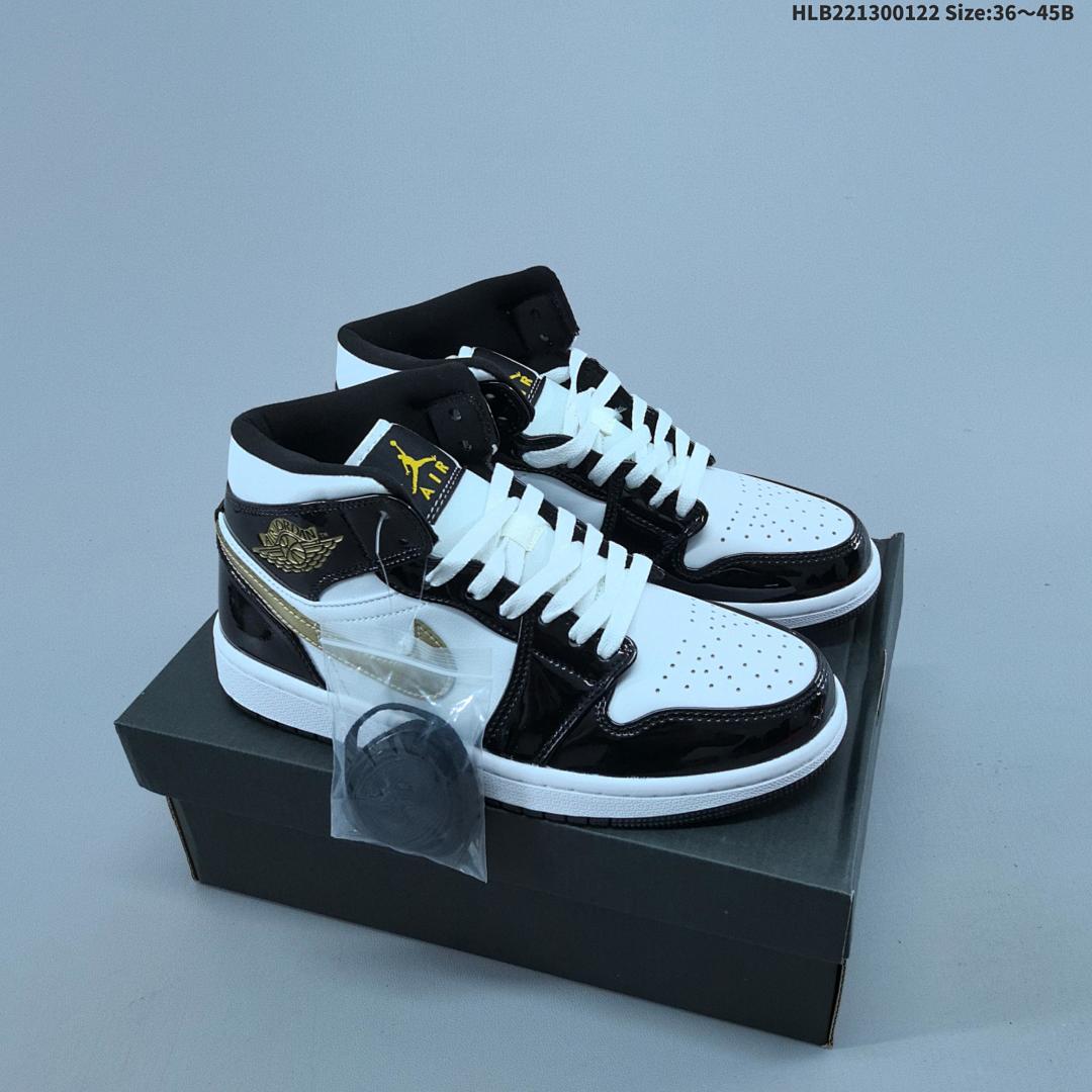 NIKE Air Jordan 1 Retro Mid AJ1 007