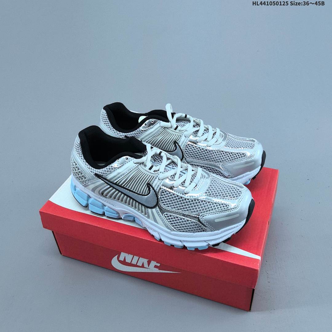 Nike Zoom Vomero 5 - foto 12