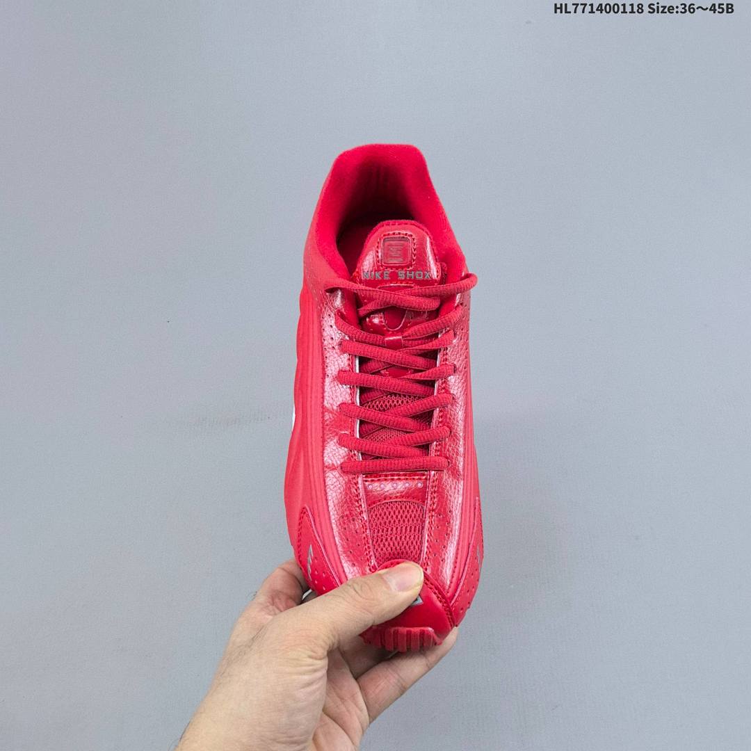NIKE SHOX R4 -687 . - foto 6