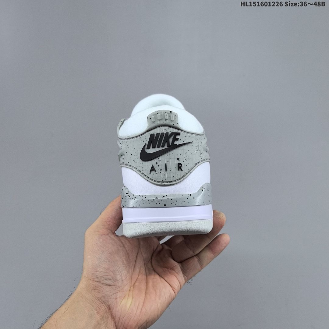 Nike Air Jordan 4 RM 121 - foto 5