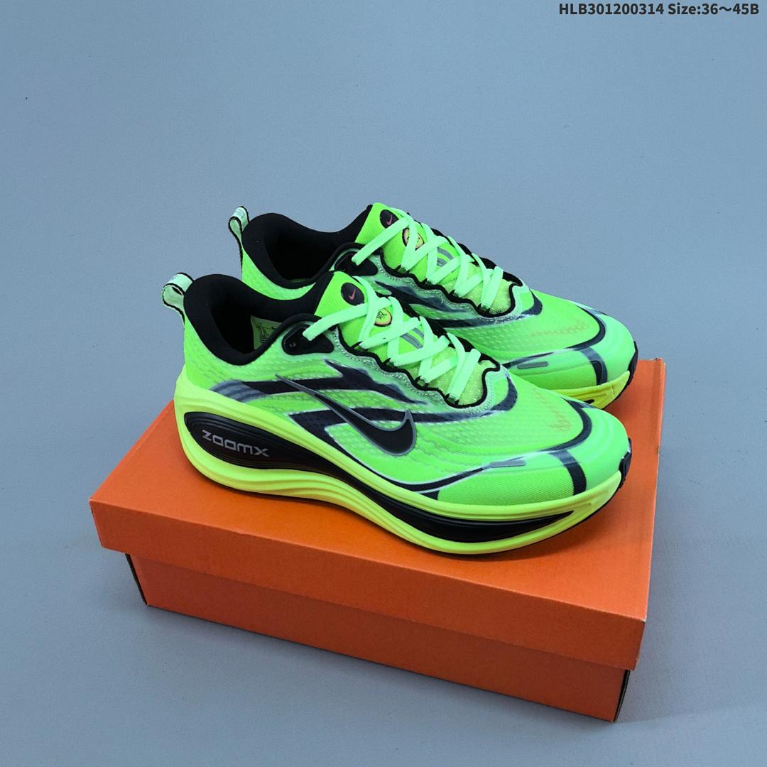 Nike Vomero Plus Swoosh Vomero Plus Swoosh - foto 18