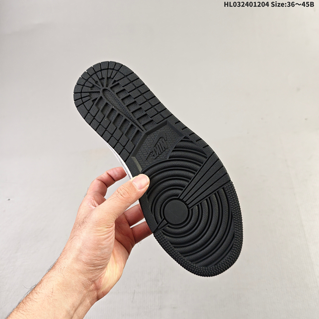 Nike Air Jordan 1 x Travis Scott AJ1 ‘DIY’ - foto 4