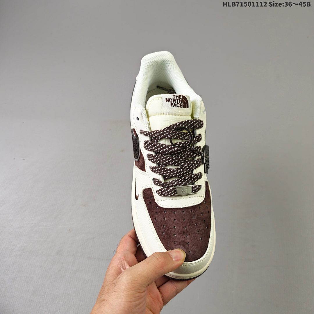 Nike Air Force 1 Low 07 x The North Face QY6818 526 - foto 7