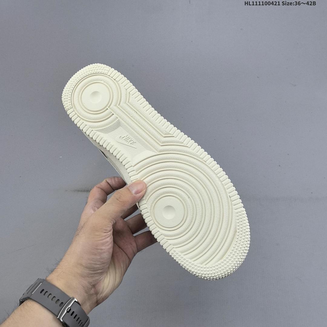 Nike Air Force 1 & x27;07 Low - foto 7