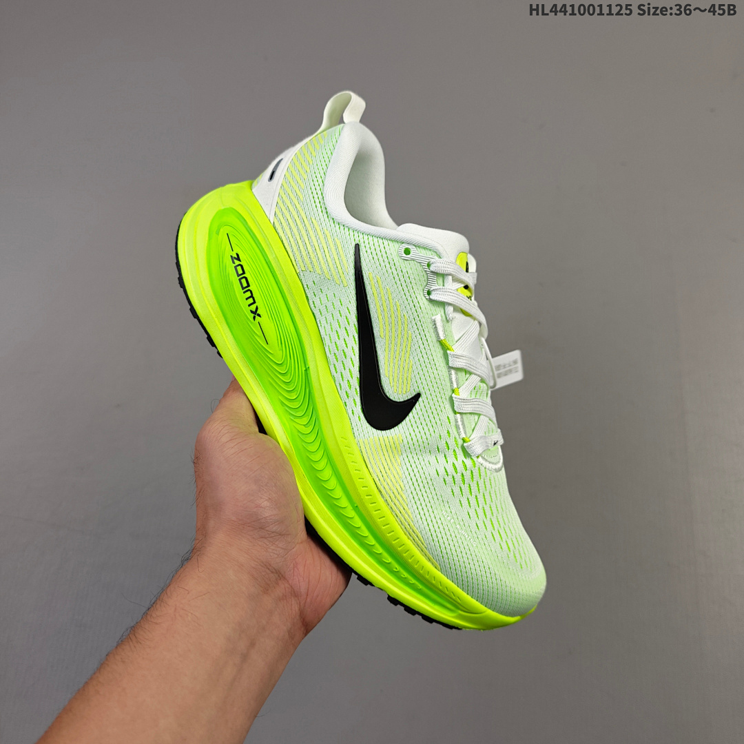 Nike VOMERO 18X Nike VOMERO 18 HM6803 100 - foto 6