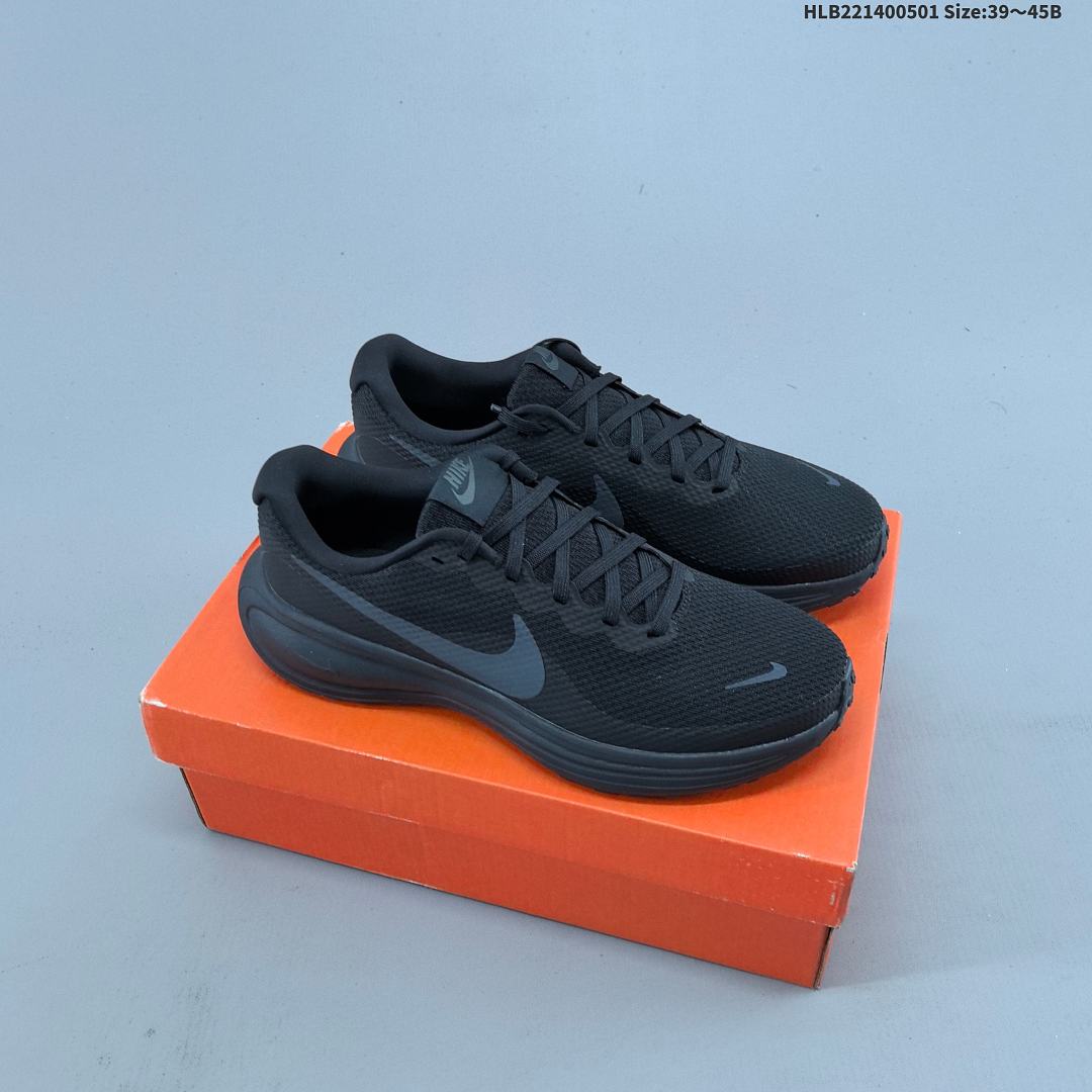 Nike REVOLUTION 8 -105 - foto 7