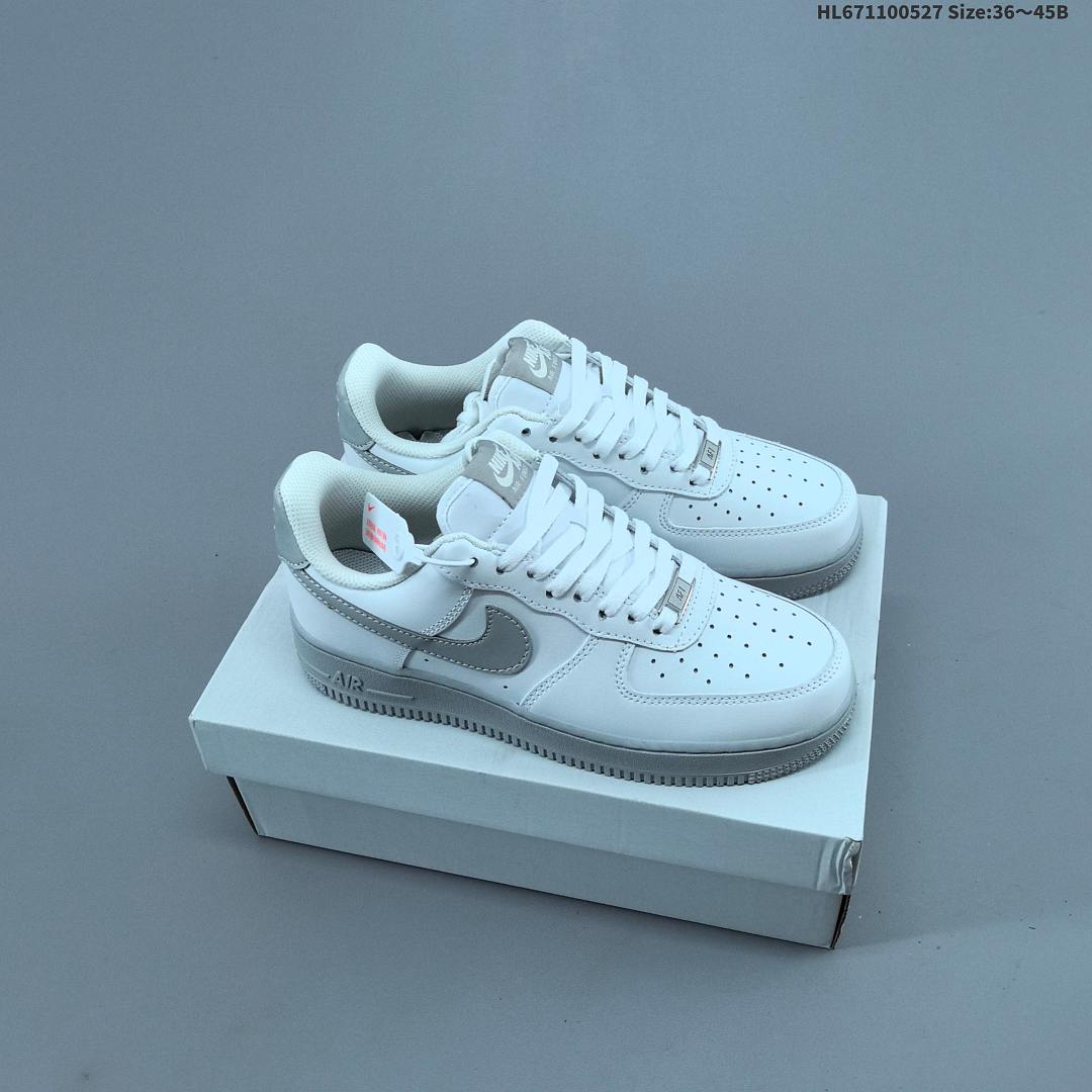Nike AIR FORCE 1’07 Force - foto 9