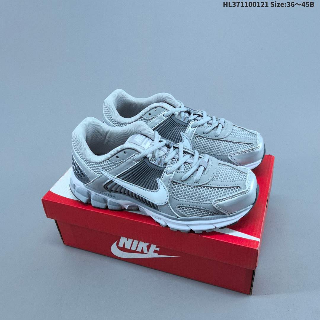 Nike Zoom Vomero 5 -003 4