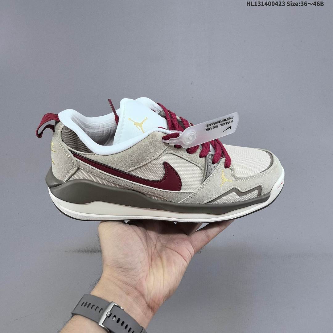 NIKE Jordan CMFT ERA 261 - foto 2