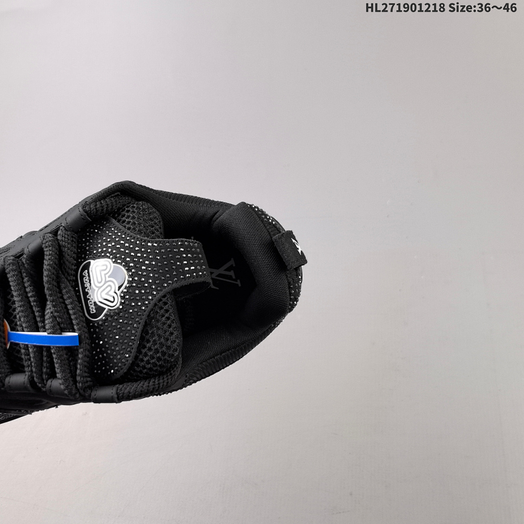 LV ARCH LIGHT SNEAKER 3D - foto 2