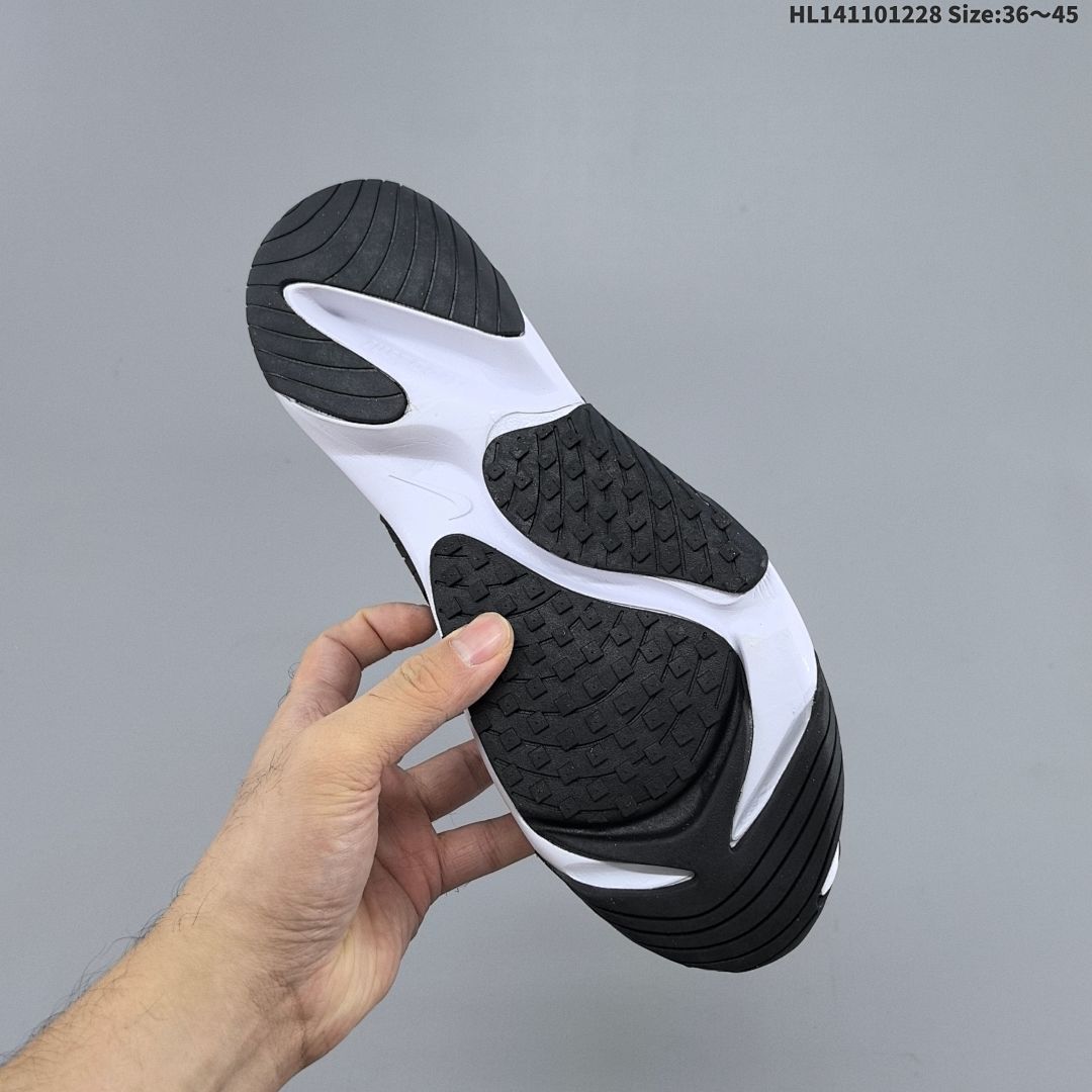 Nike Zoom 2K - foto 4