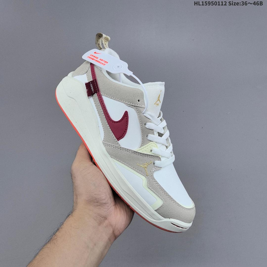 Nike Air Jordan CMFT Era 261 - foto 8