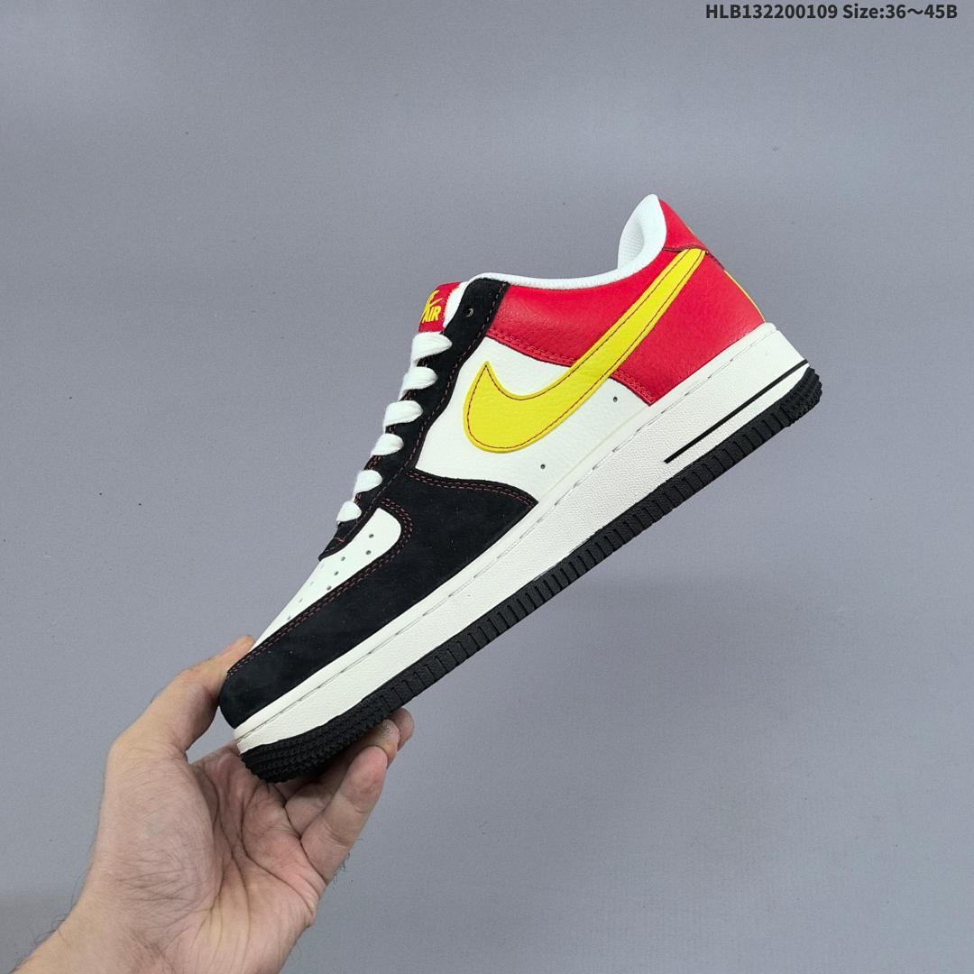 NIKE AIR FORCE 1‘07 LV8 - foto 4