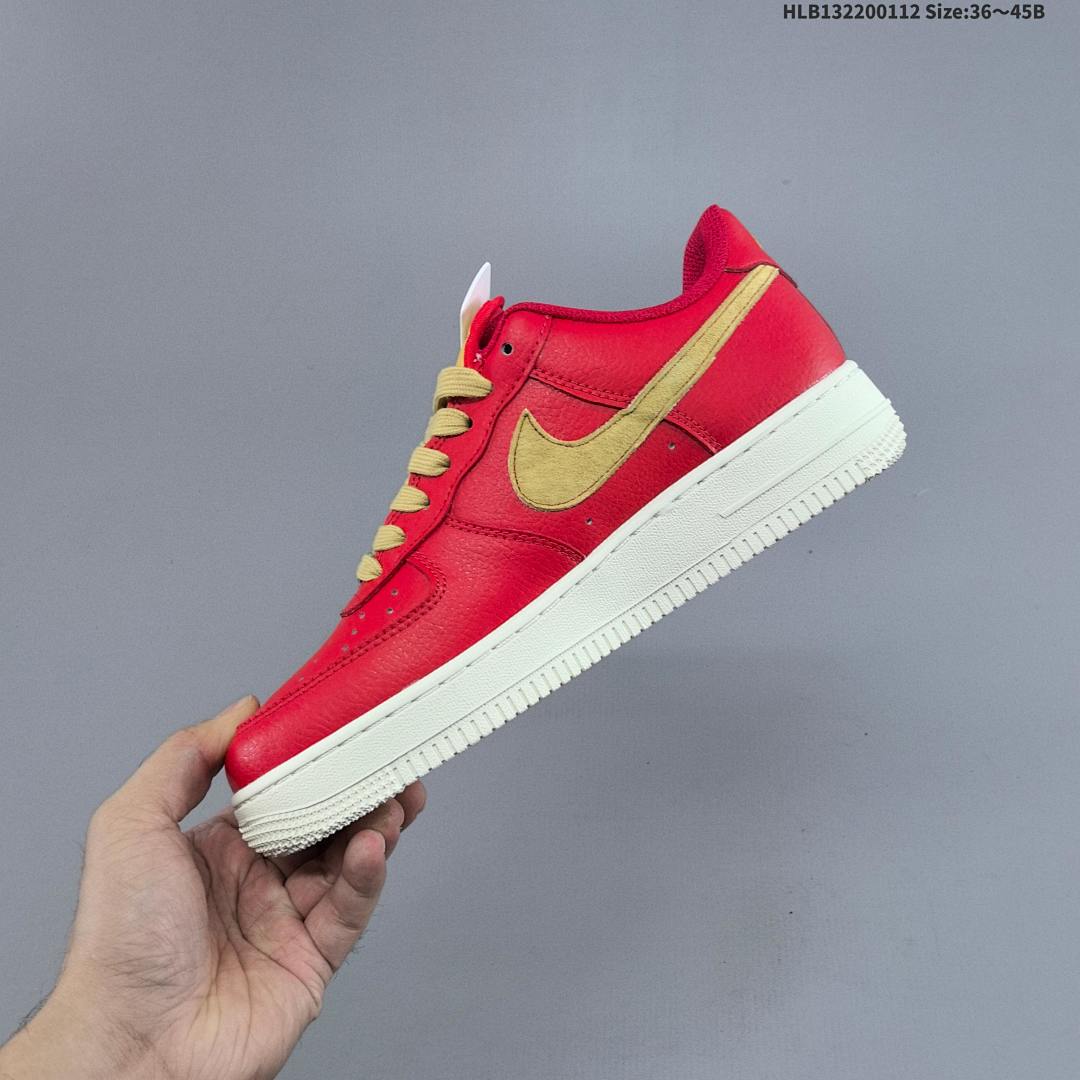 NIKE AIR FORCE 1‘07 LV8 - foto 3