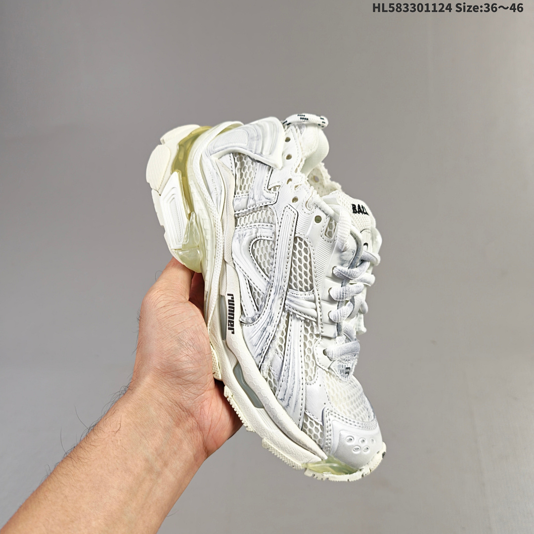 T1 BALENCIAGA Runner Sneaker - foto 5