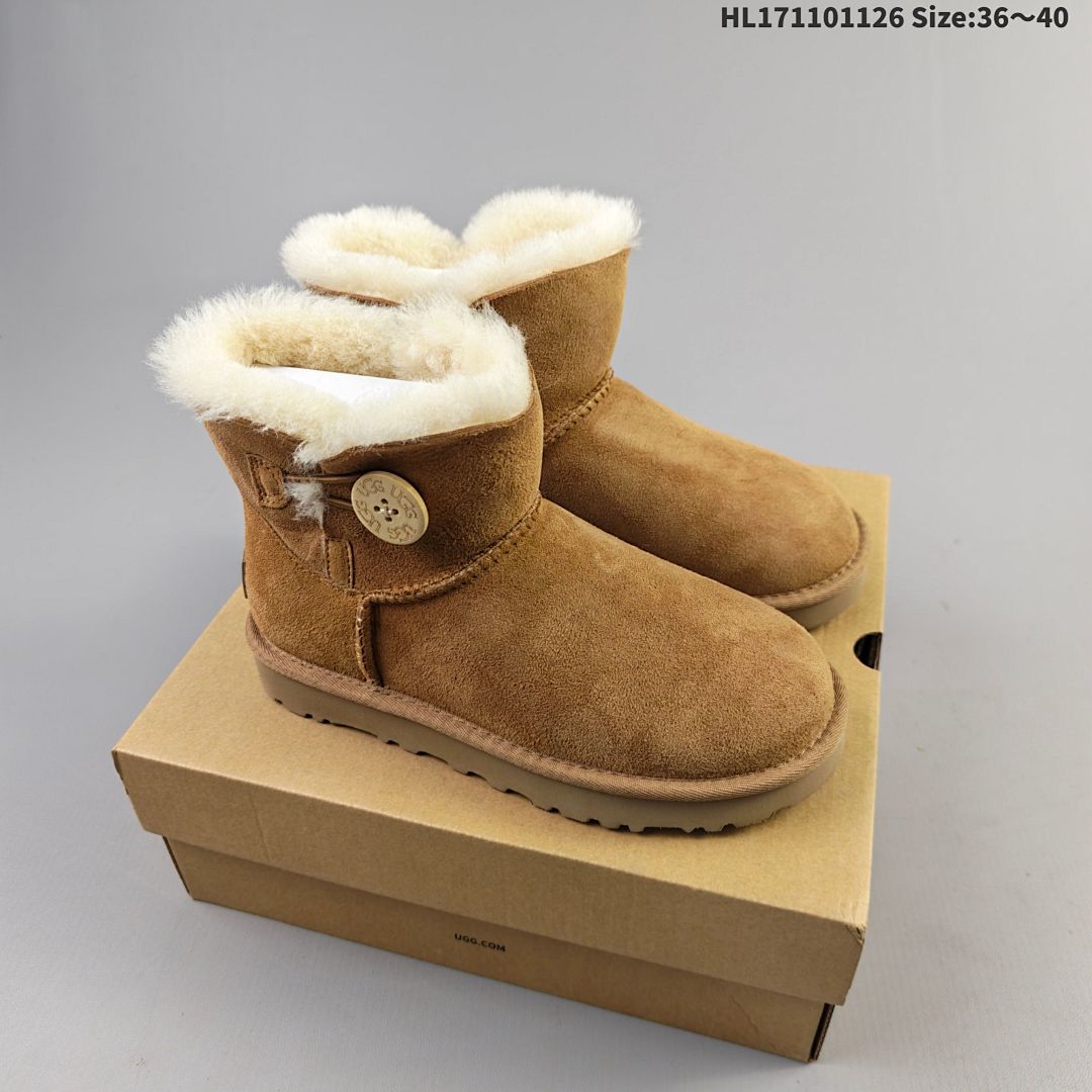 UGG MINI BAILEY BUTTON II ID Size 40