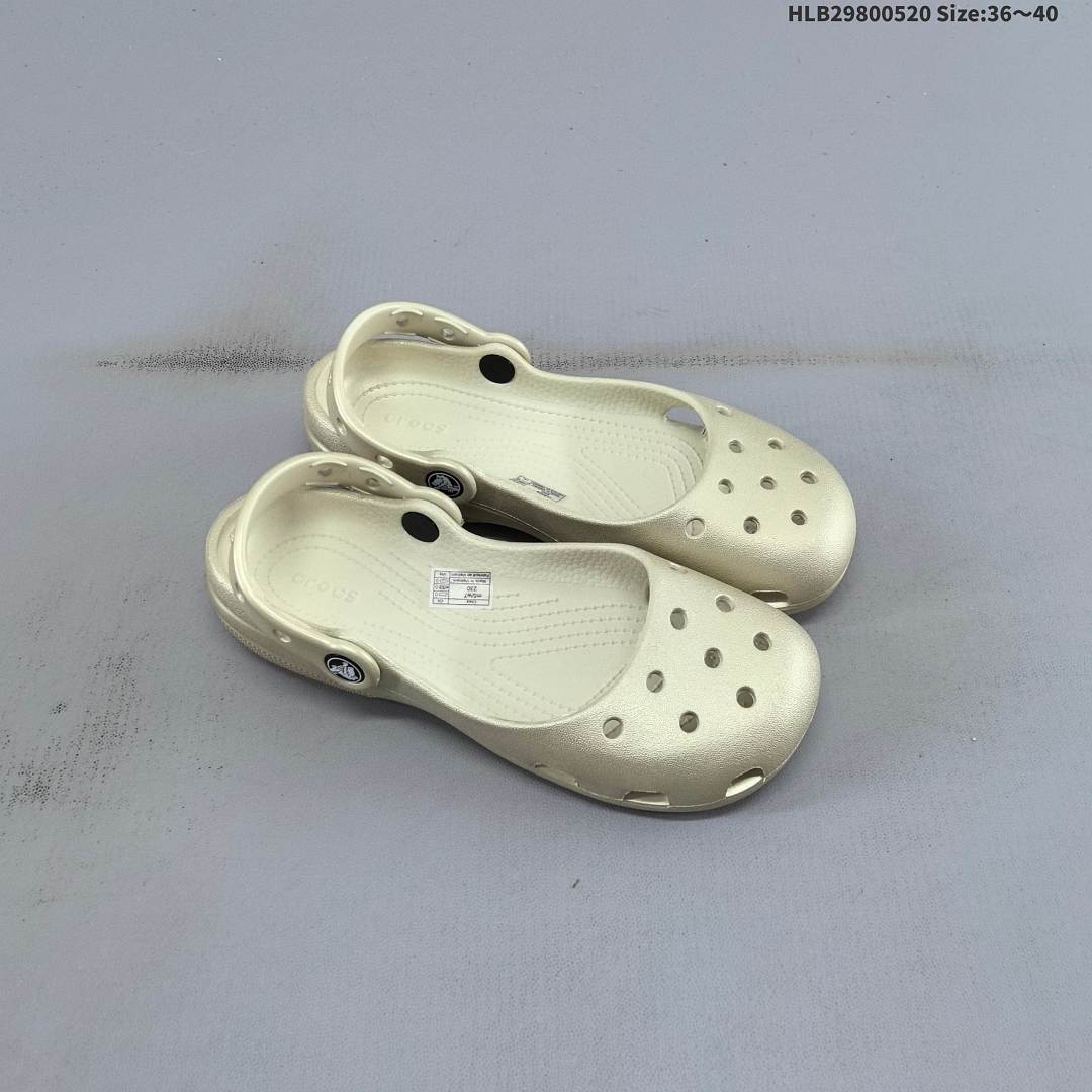 Crocs Classic Clog