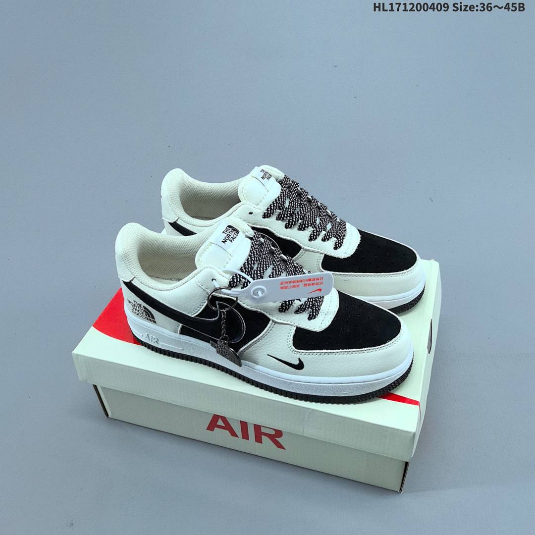 NIKE AIR FORCE 1‘07 -149 Size