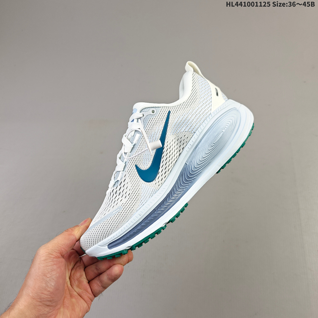 Nike VOMERO 18X Nike VOMERO 18 HM6803 100 - foto 8