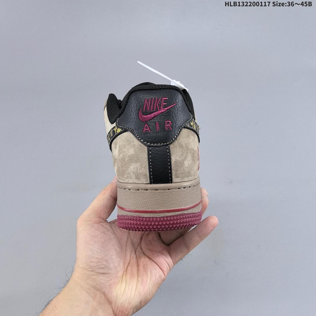 NIKE AIR FORCE 1‘07 LV8 - foto 5