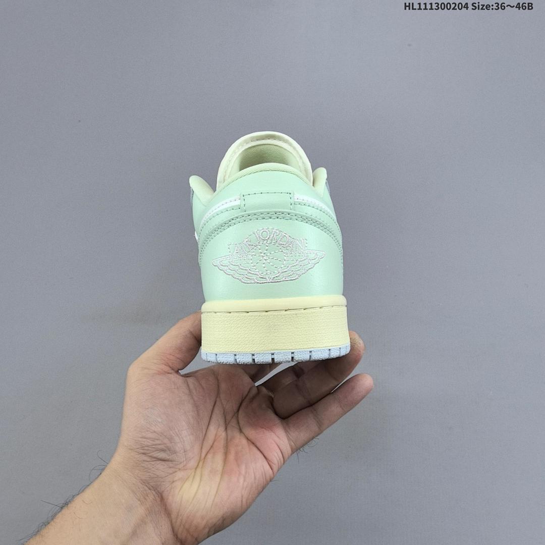 Nike Air Jordan 1 Low OG AJ1 1 -108 3 - foto 5