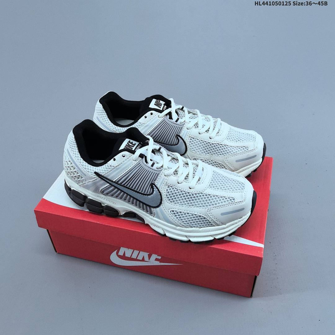 Nike Zoom Vomero 5 - foto 7