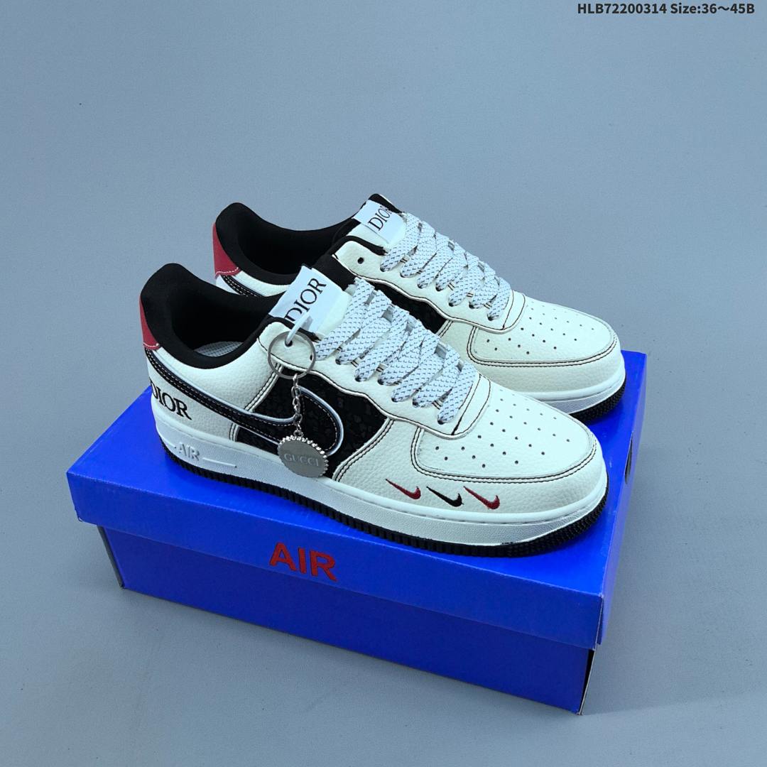 Nike Air Force 1 Low Supreme
