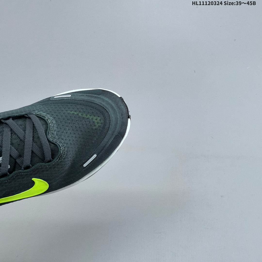 Nike Vomero Plus ReactX Air Zoom - foto 8