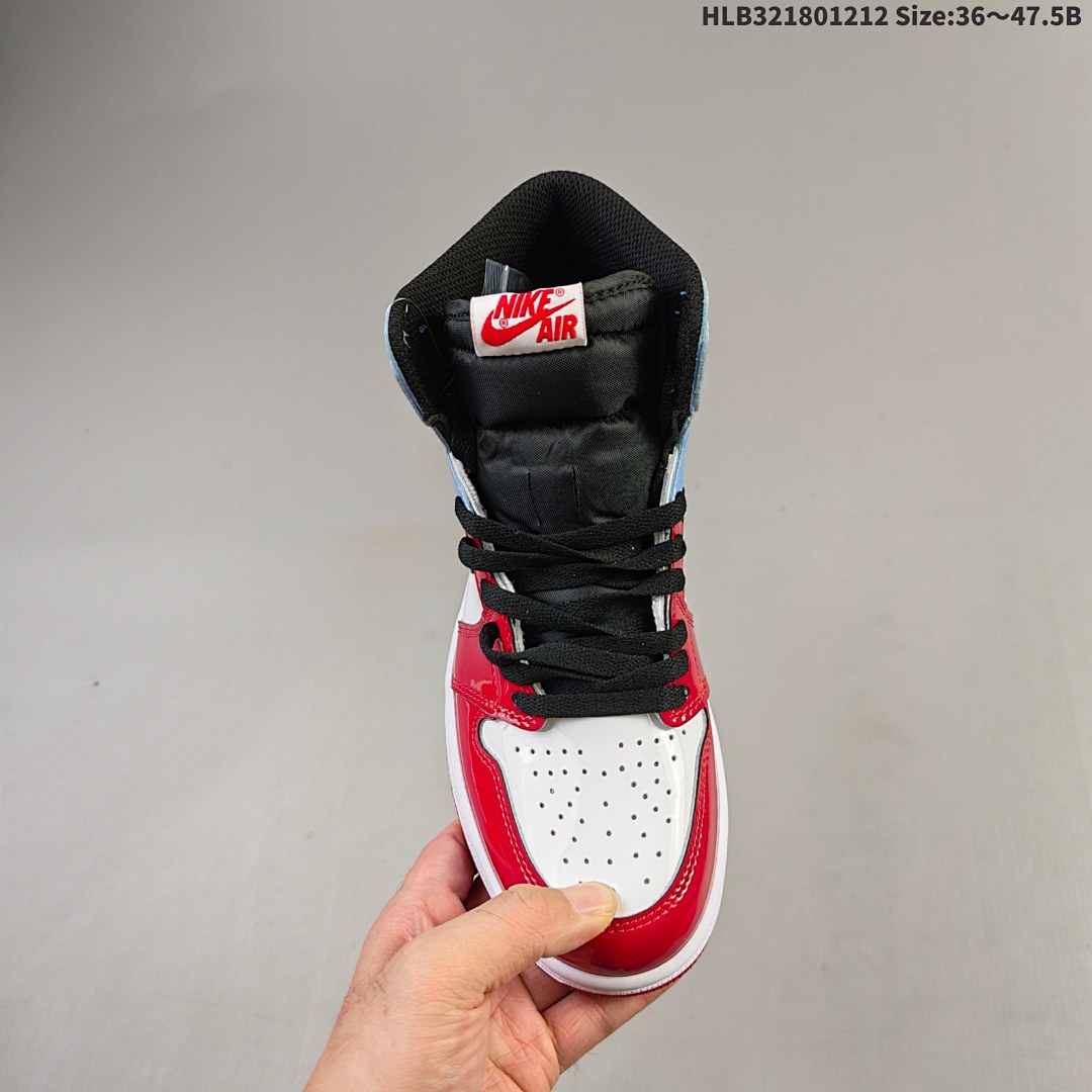 Nike Air Jordan 1 Retro High OG AJ1 · - foto 6