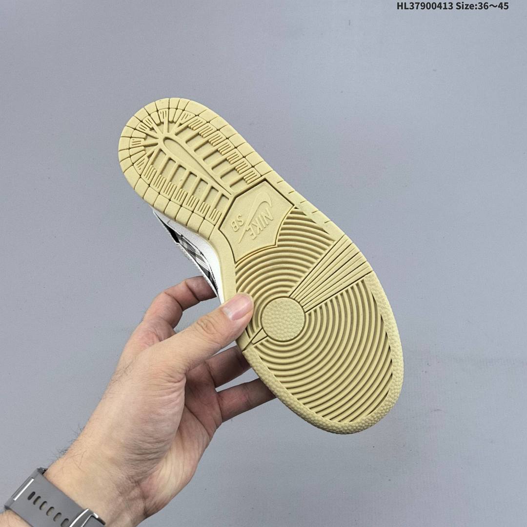Travis Scott × SB Dunk Low AJ AF1 TS Nike - foto 7