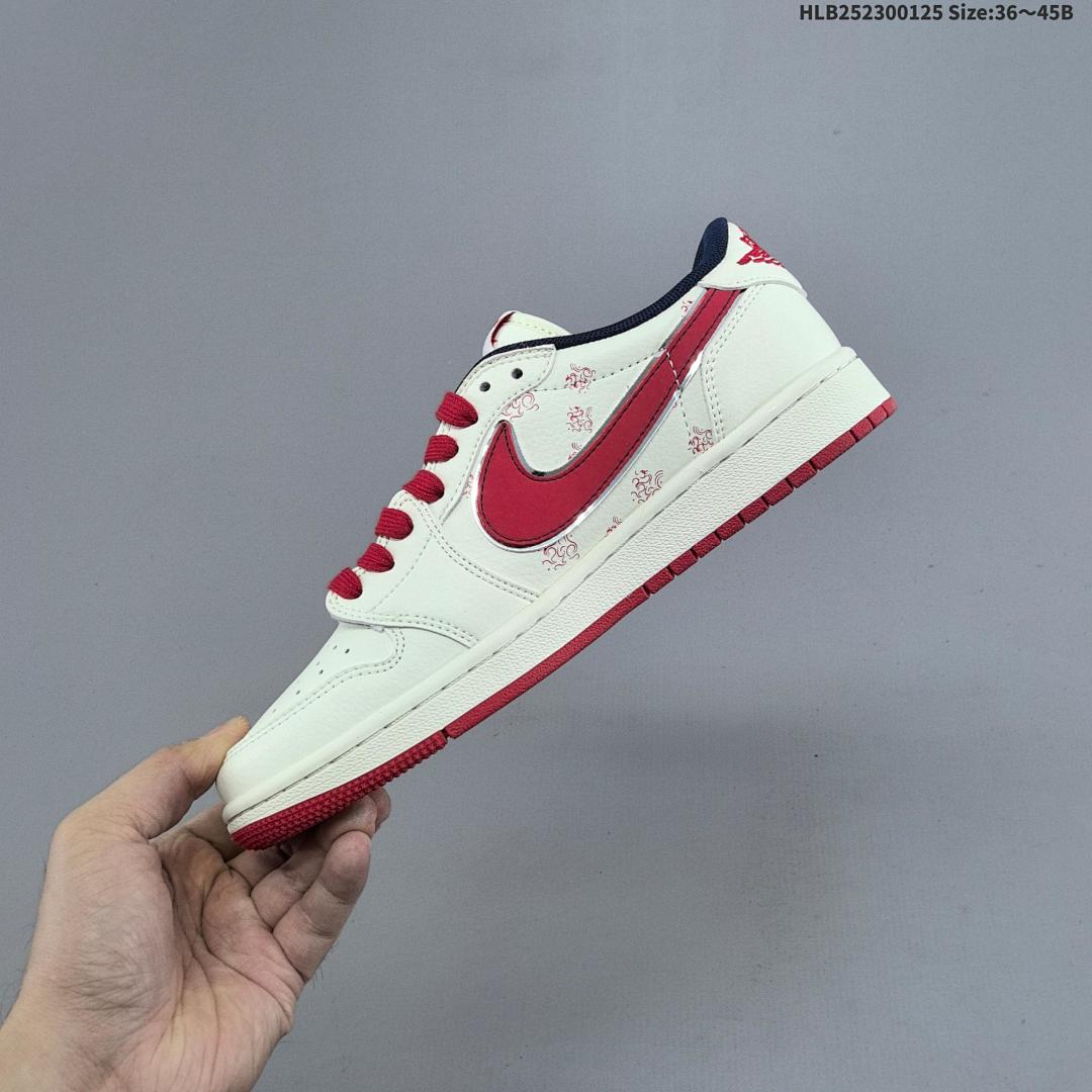 Nike Air Jordan 1 x Travis Scott AJ1 ‘DIY’ - foto 3