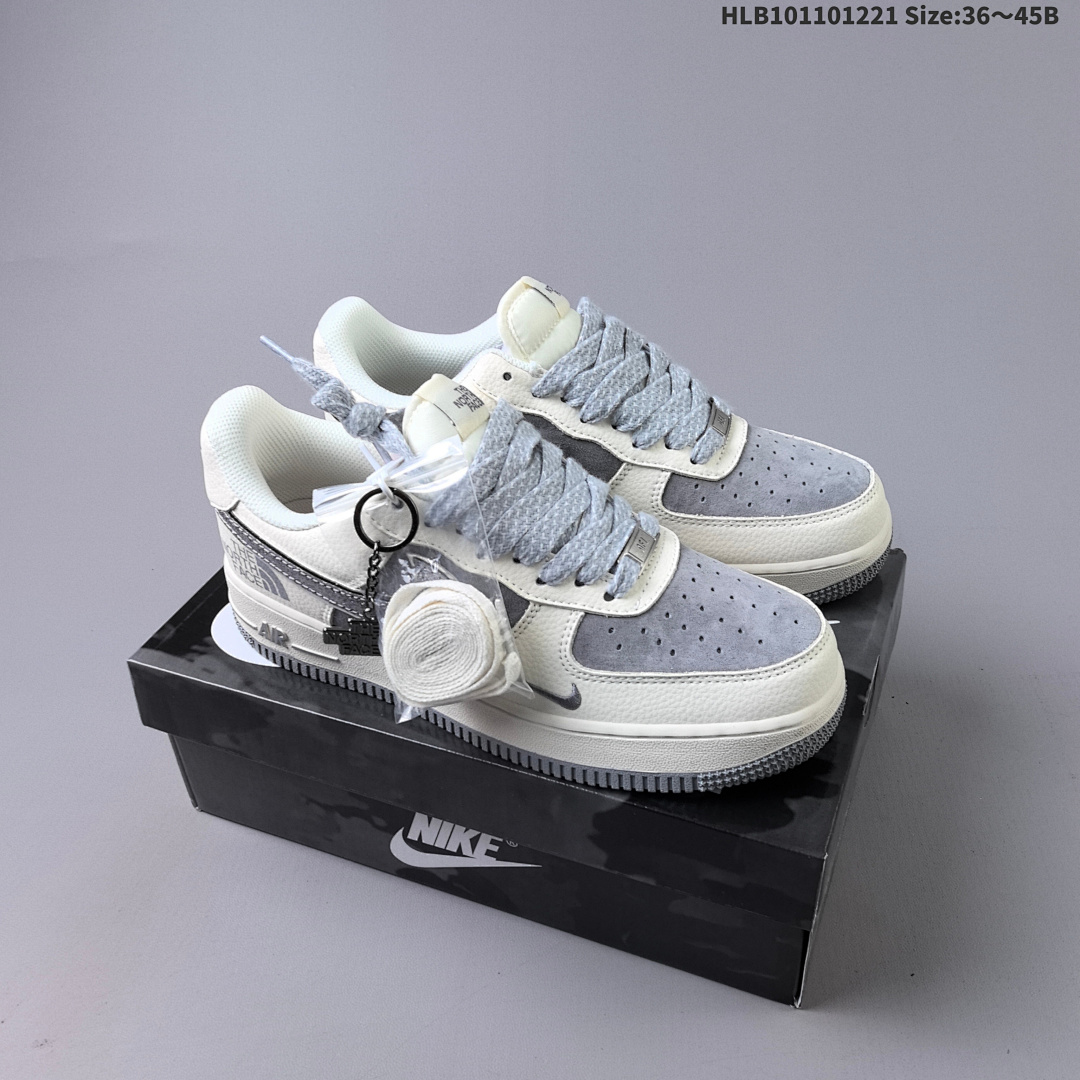 NIKE AIR FORCE 1‘07 LV8