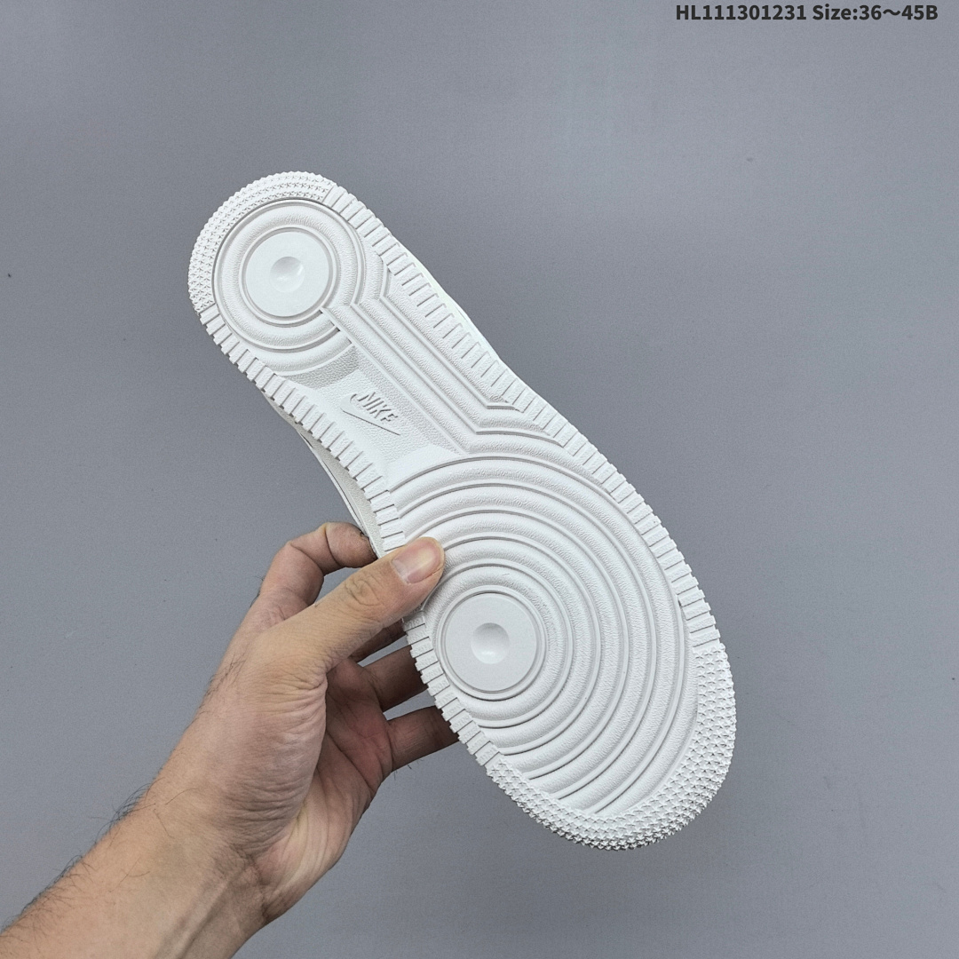 Nike Air Force1 07 low - foto 4
